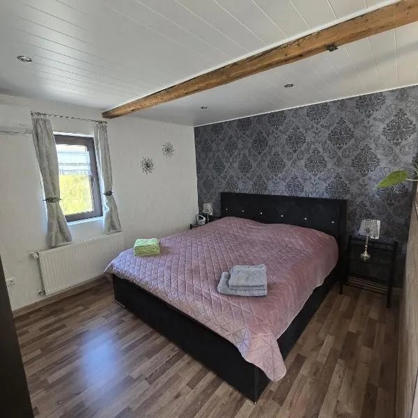Ferienwohnung Ilkas Inn, hotel v destinaci Michelstadt