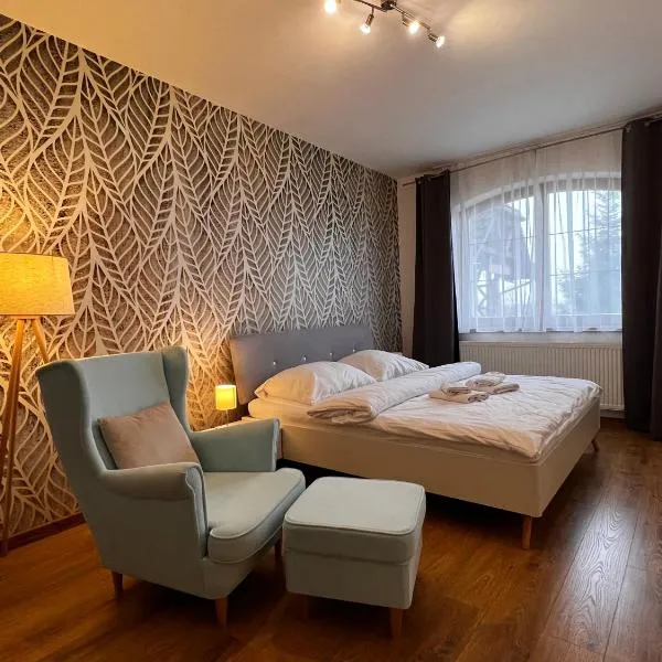 Relax & Luxury A4 apartment, hotel ve Velké Lomnici