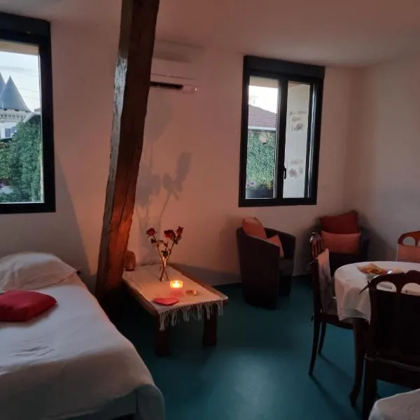 L'Arbre à Graines, hotel in Limoges