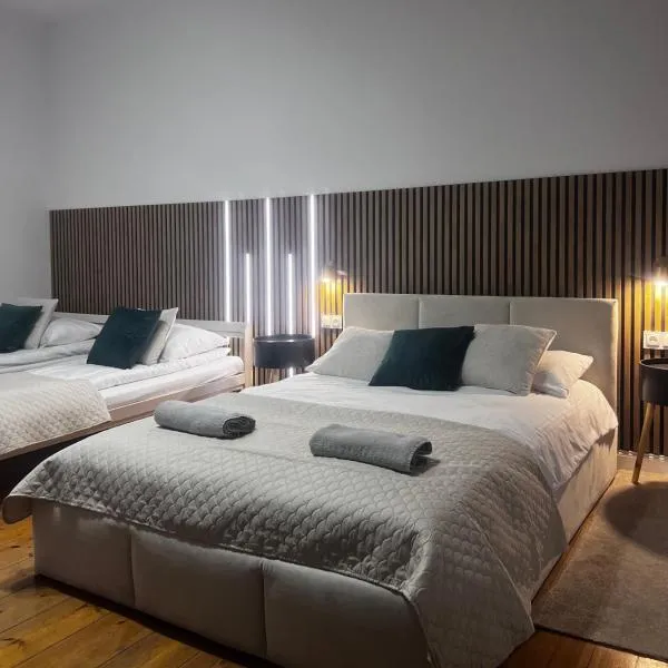 Na Deskach Apartments, hotel v destinaci Żyrardów