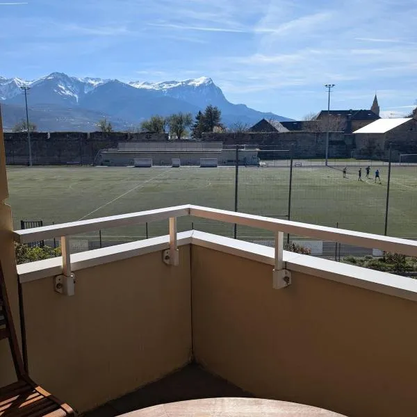 Azur'Maline, hotel in Embrun