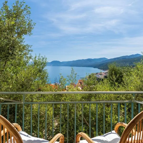 Casa Colombo, hotel v destinaci Cala Gonone