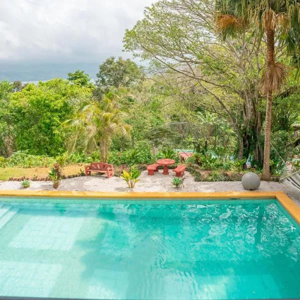 Lake Arenal Brewery & Resort, hotel v destinaci Tilarán