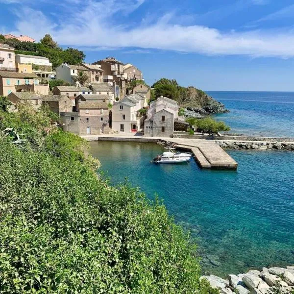 Bel appartement vue mer a Porticciolo, hotel v destinaci Cagnano