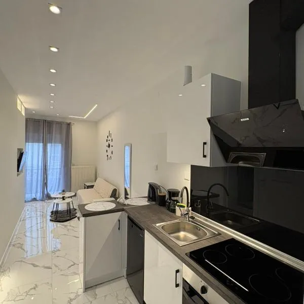 Κωνσταντίνος: Kozani şehrinde bir otel