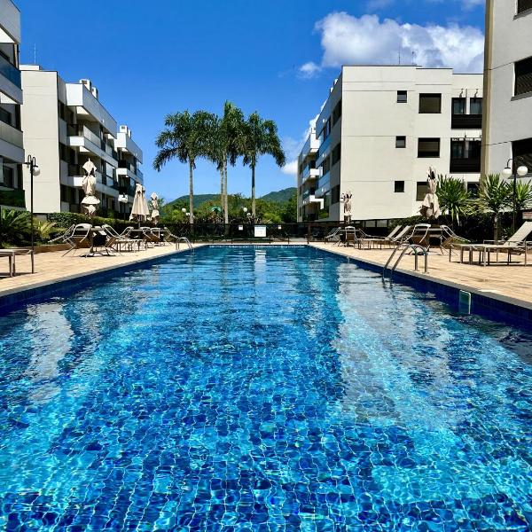 AP em Condomínio Clube - Uma quadra do mar - Foto 4