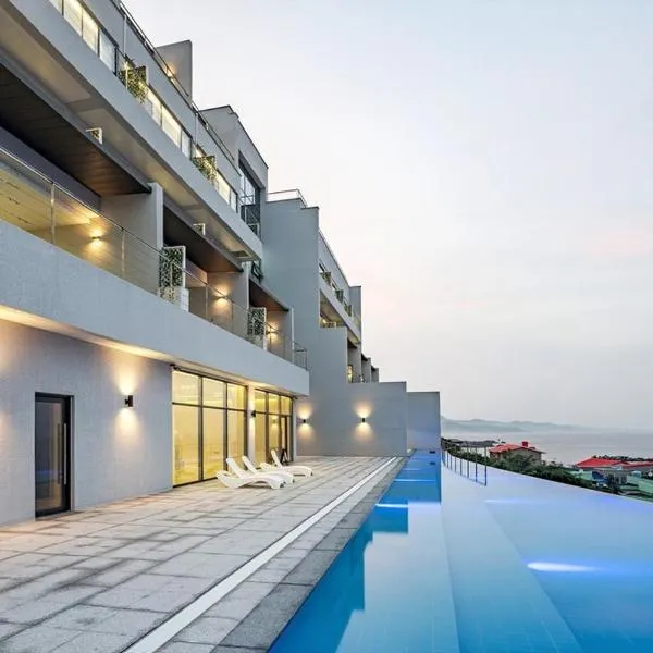 Pohang Madame Annette Pool Villa dogs allowed, hotel v destinaci Pchohang