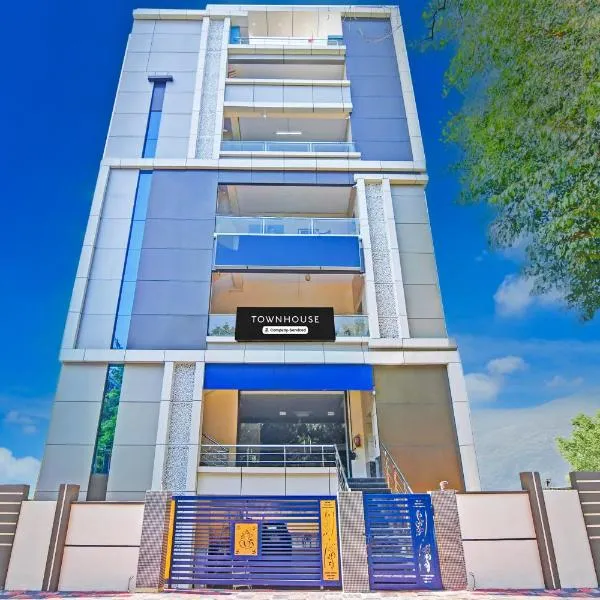 Super Townhouse Dwarakanagar Near Gurudwara, hotel v destinaci Raspari Palao