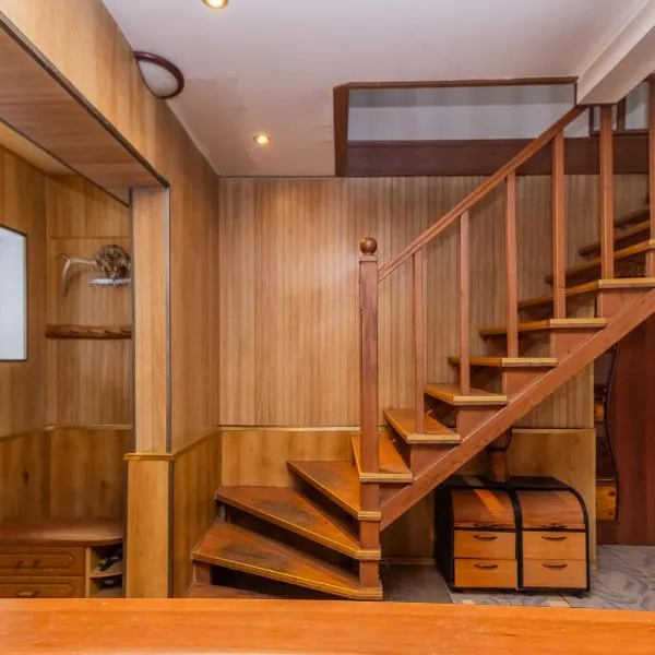 KOSMOS Guesthouse - Country house - Cottage - Quiet stretch by the sea and forest!، فندق في Türisalu