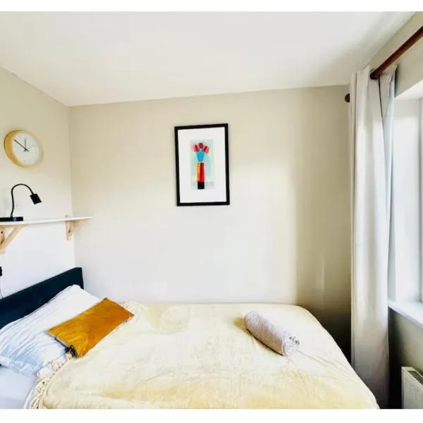 Single room in Family Home, hotel v destinaci Castleconnell