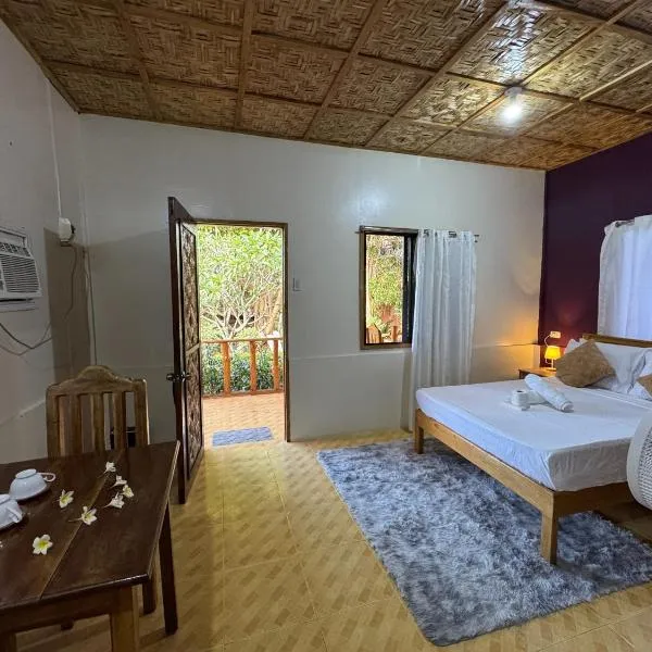 Cecilia's Garden Guesthouse, hotel v destinaci Siquijor