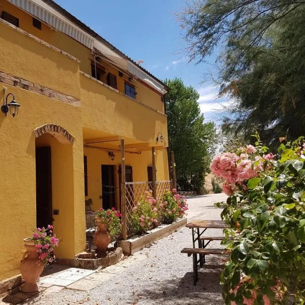 Agriturismo Fattoria Del Colle By Enrico, hotel in Casa Cappanera
