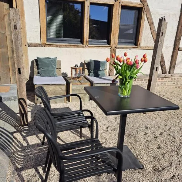 Hoeve BôThé - Vakantiewoning, hotel v destinaci Alken