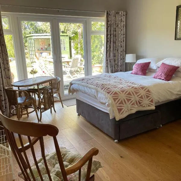 Garden Room, hotel in Derby