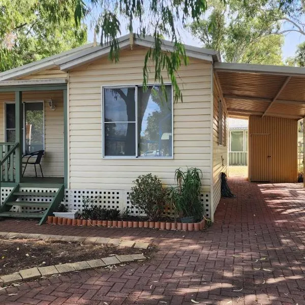 Rockingham Holiday Village、ロッキンガムのホテル
