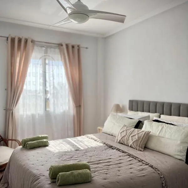 Oasis De Luz, hotel en Torrevieja