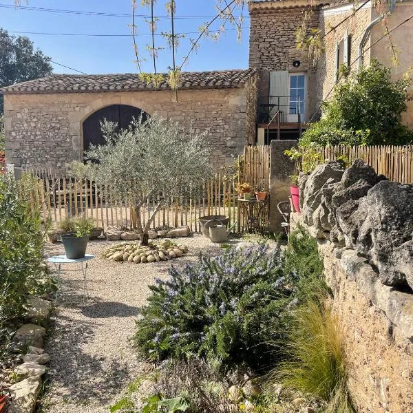 MAS-Calou, Hotel in Coustellet