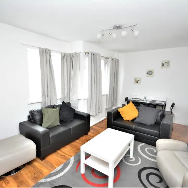 Lovely 2 Bedroom Condo in Greater London, hotel in London