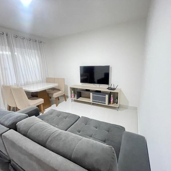 Casa Ampla e Climatizada - Smart TV e Pet Friendly