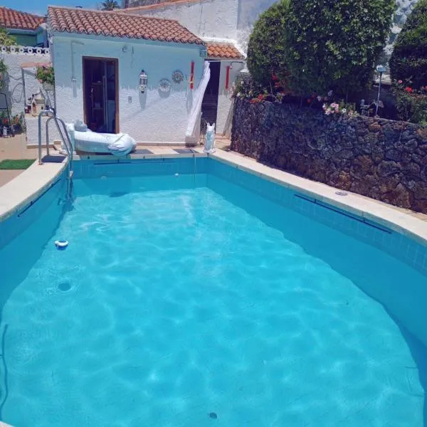 Piscina, Chalet, Villa tranquila, hotel in Puerto de la Cruz