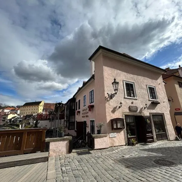 Pension Parkan, ξενοδοχείο στο Τσέσκι Κρούμλοβ