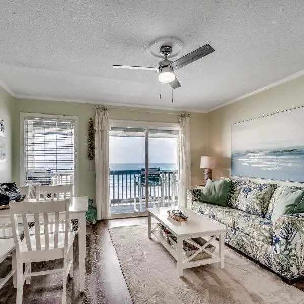 Drifty Daze Oceanfront Suite w Pool, hotel v destinaci Myrtle Beach