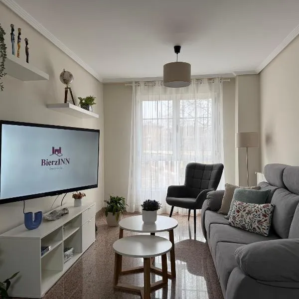 BierzINN Alojamientos - Martina, hotel di Ponferrada