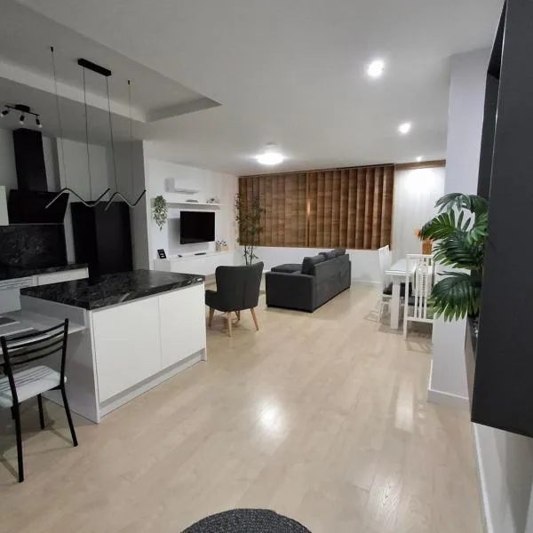 Loft Las Mercedes, hotel v destinácii Alcalá la Real
