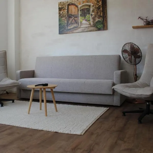 Studio Maro, hotel v destinaci Ieper