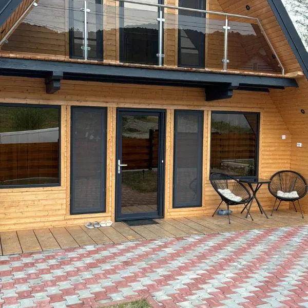 LKS A-frame, khách sạn ở Corbi