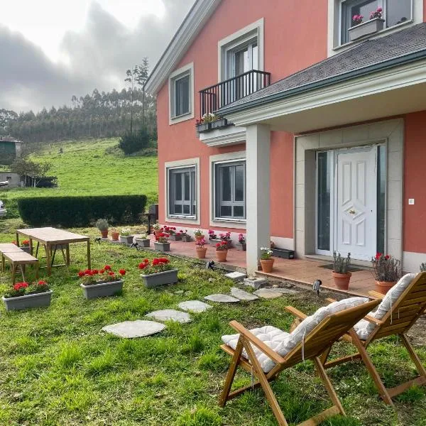 Villa Emilio Foz, hotel em Forján