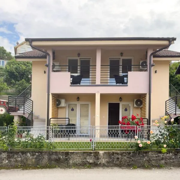 Apartmani AquaMarine, hotel v destinaci Golubac