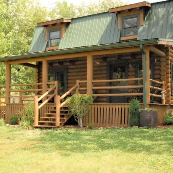 Smoky Mountains Blue Ridge Cabin Tennessee, hôtel à Maryville