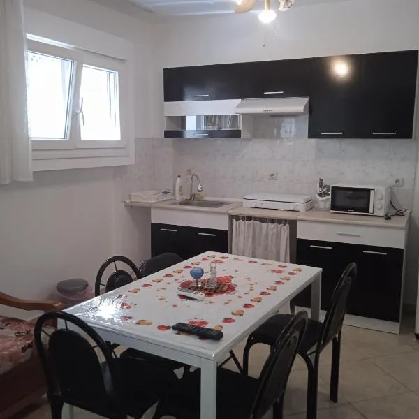 Apartment Irina – hotel w mieście Ajos Nikolaos