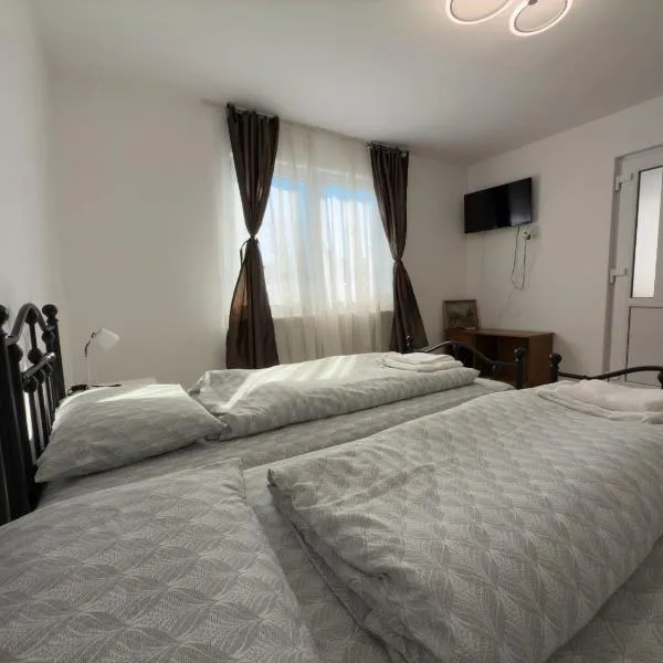 Nóra's House, hotel v destinaci Brîncoveneşti
