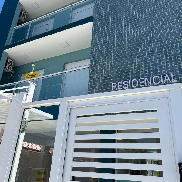 Apt completo ao lado do Barracão, próxima a praia e a avenida principal
