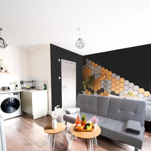 Open Mind Property - HotTub & 1 Double Bed, hótel í Bognor Regis