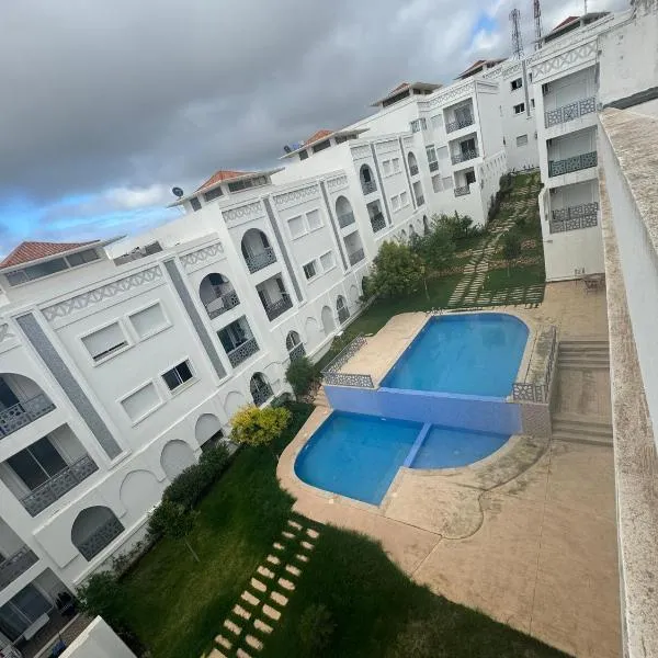 Appartement de luxe à Tanger Maroc، فندق في طنجة