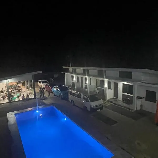 Viva La Rosa Hometel, hotel v destinaci Anda