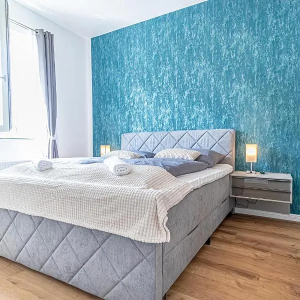 Sweet 2BR & 1LR Apartment, Around Donaustadt, hotel in Vienna