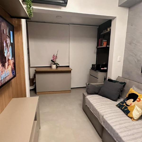 Studio em frente ao Shopping Eldorado Completo