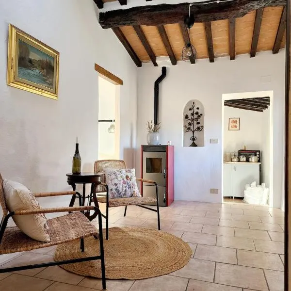 Authentic Tuscan Getaway, hotel a Montecatini Val di Cecina