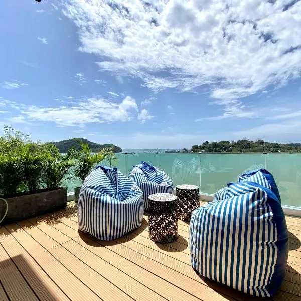Seaview Duplex Home - Panwa Beach - Baan Jayden, hotel ve městě Phuket