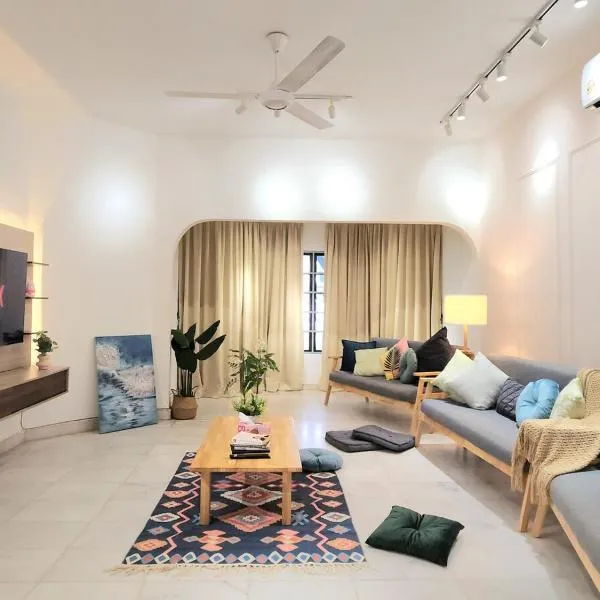 Amazing Petaling Jaya Corner Landed Home Paradigm Mall, 5 Bedroom for up to 18Pax, LDP, Kelana Jaya, Paradigm Mall, hotel v destinaci Petaling Jaya