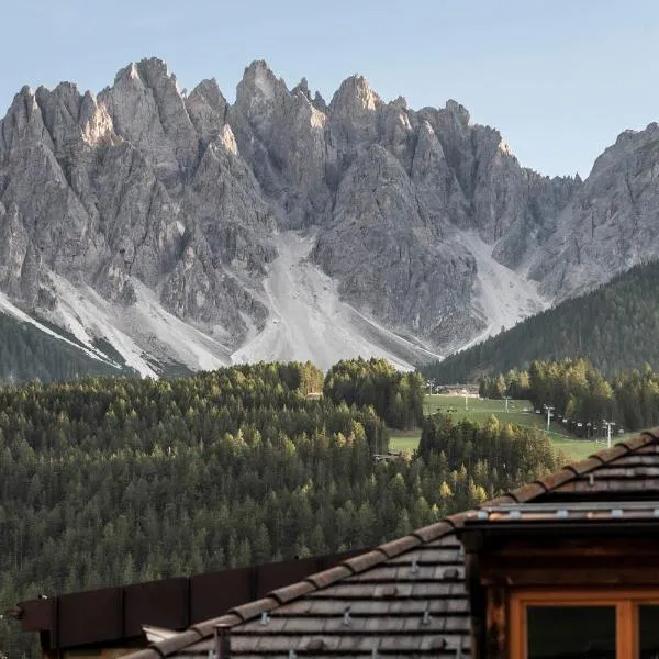 Boutique & Gourmet Hotel Orso Grigio, hotel in San Candido