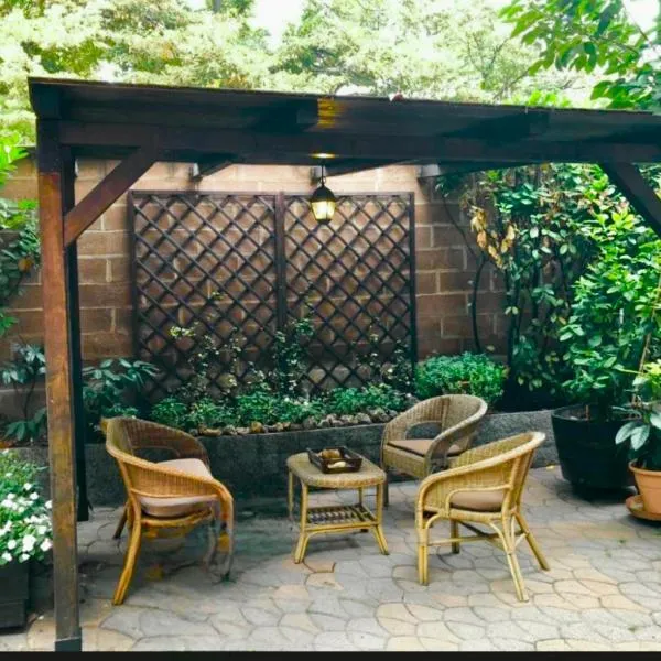 La Porta Nel Giardino, hotel v destinaci Asti
