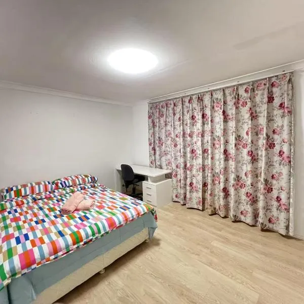 J Room, hotel v destinaci Baulkham Hills