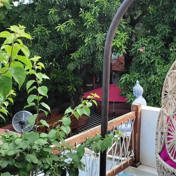 Gulmohar Eco Village Resort, hotel v destinaci Naraini