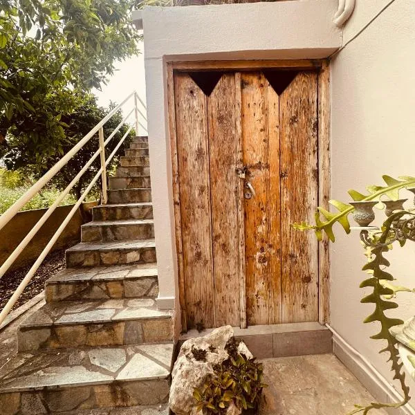 Agiazi Vacation Rooms Pitsidia, hotel u gradu Pitsidia