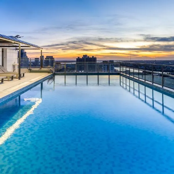 Skypool REAL HOPE Condo - Apartments FREE Laundry, hotel in Phnom Penh